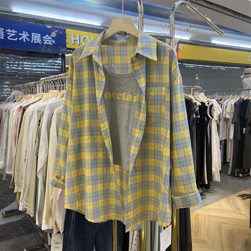 十三行韩系时尚减龄格子长袖衬衫女套装宽松百搭秋字母背心两件套