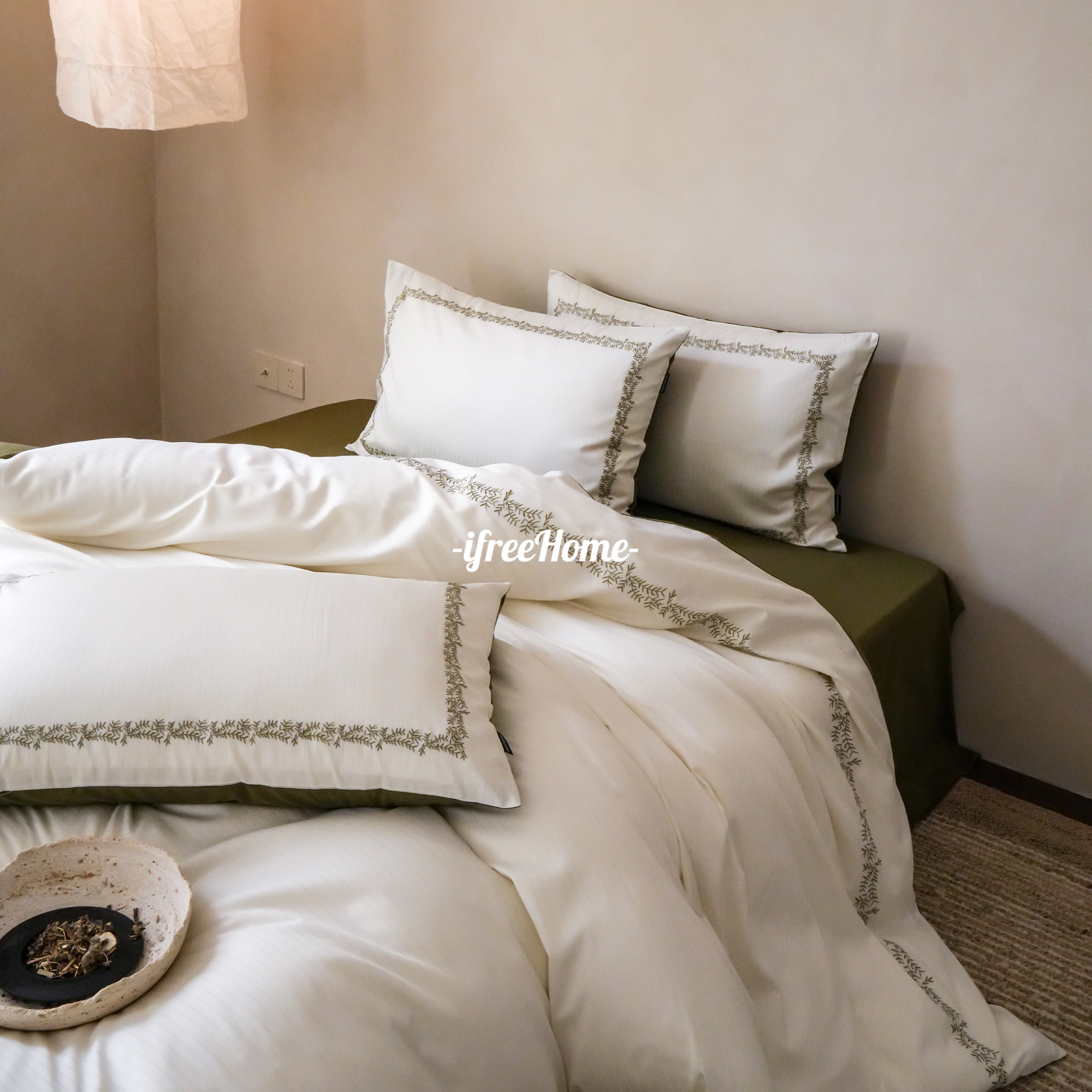 精致简约新疆长绒棉刺绣全棉四件套 贡缎丝滑亲肤被套高级感床品