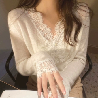 软糯亲肤100%山羊绒拼接蕾丝v领针织短开衫打底衫毛衣上衣女