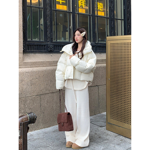 Adan连帽短款90白鸭绒面包羽绒服冬季韩版休闲宽松加厚保暖外套女