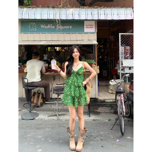 Adan绿色碎花蛋糕连衣裙夏季韩系甜美显瘦显白小个子荷叶边雪纺裙