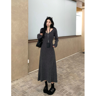 修身 Adan法式 新款 v领毛衣连衣裙冬季 显瘦气质内搭打底A字裙女 长袖