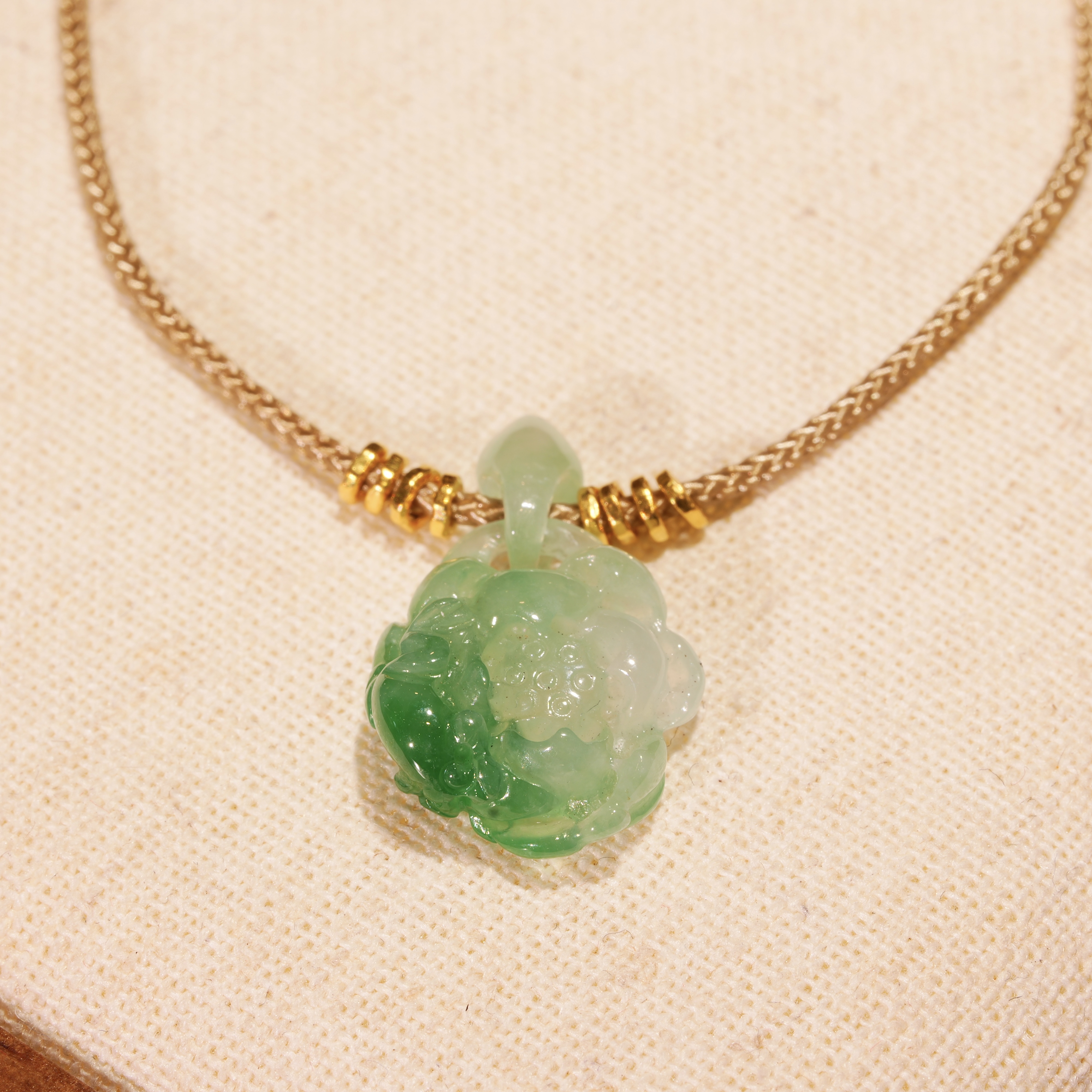 花桐里  翡翠莲花盘缠18K金项链手编绳项链