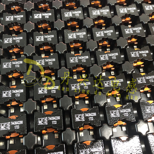 WE伍尔特7443642200 28.5x27.5x18.5 22uH 30A ±15%扁平线电感器