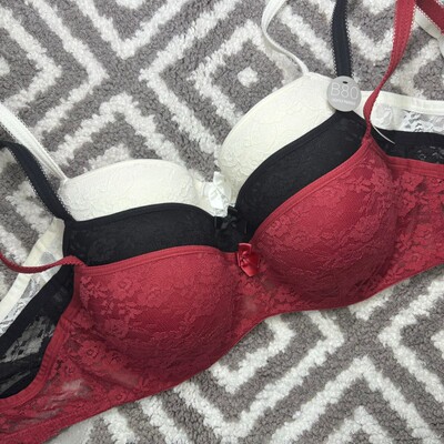 经典系列超薄款蕾丝光面舒适内衣