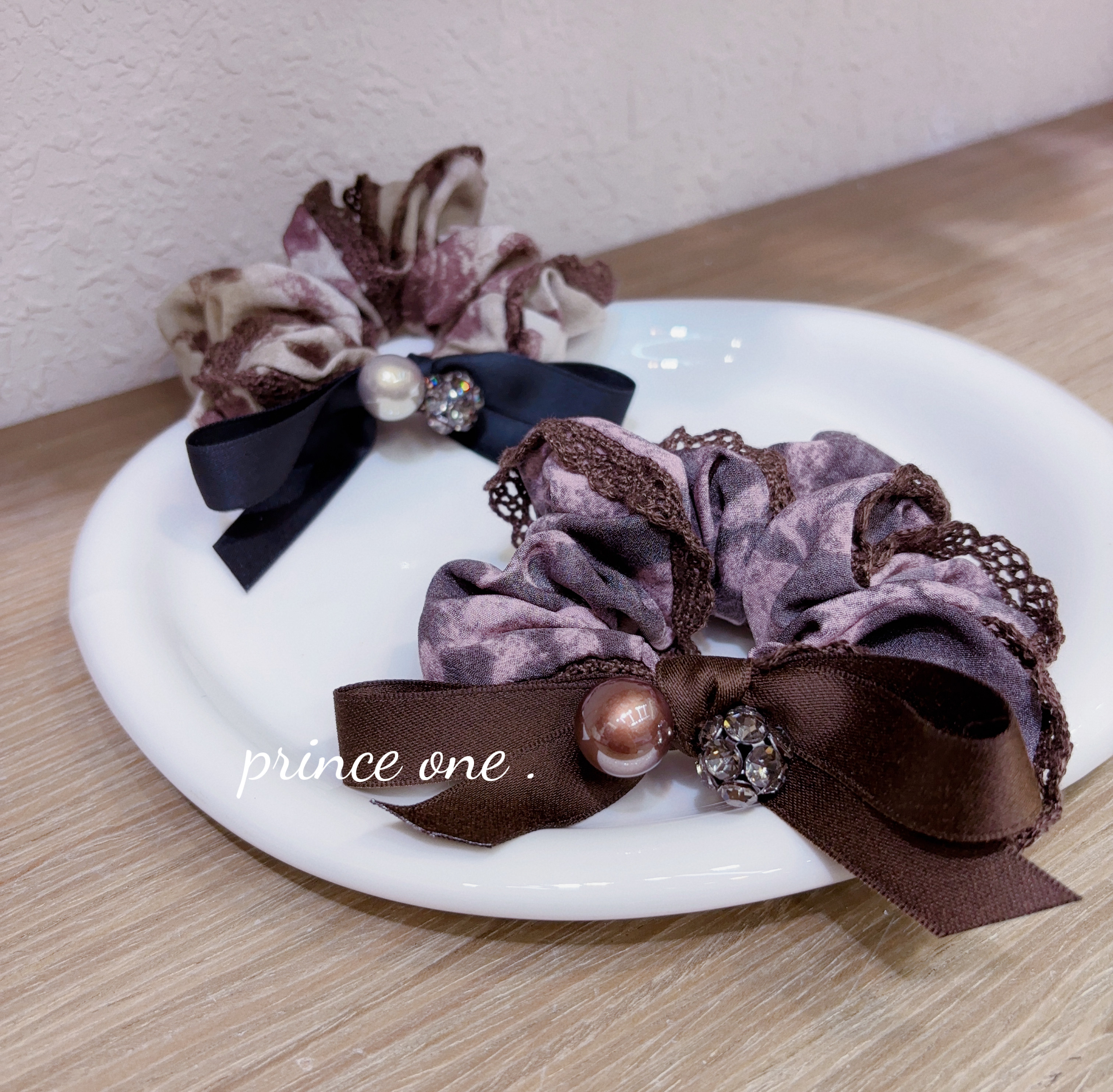 韩国新款发饰气质优雅蕾丝花边蝴蝶结发圈高级水钻球球大肠圈发绳