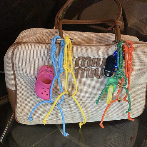 可爱洞洞鞋子包包挂件