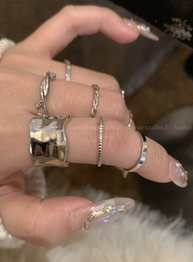 戒指8只装~冷淡风叠戴小众设计高级感指环2025新款素圈食指戒女A