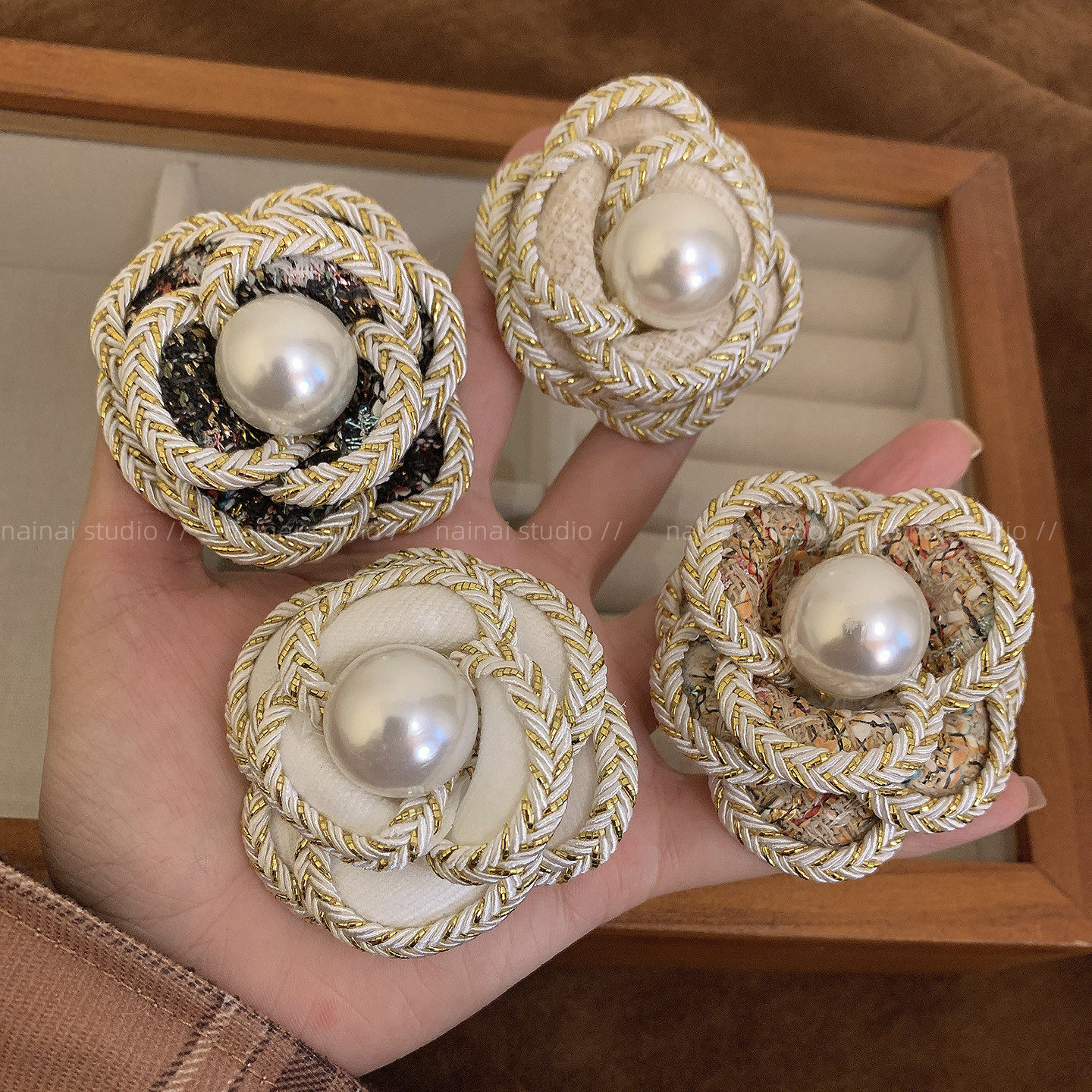 编织山茶花胸针~韩系复古法式小香风硬挺花朵胸花小众别针配饰女