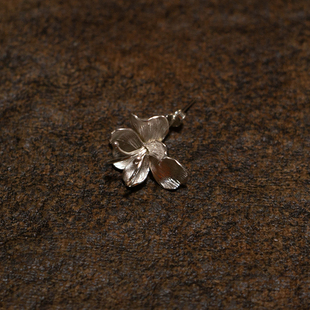 原创设计|纯银手工花型耳钉，各种花型可定制，兰鸢，水仙，玉兰