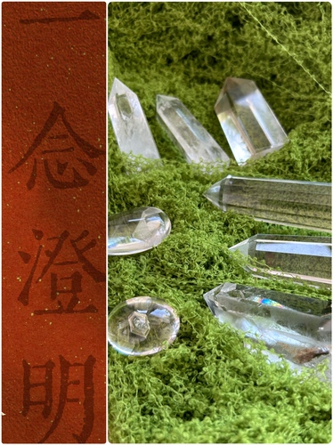 一念澄明｜高透体天然白水晶原石打磨摆件手持 朴蝉
