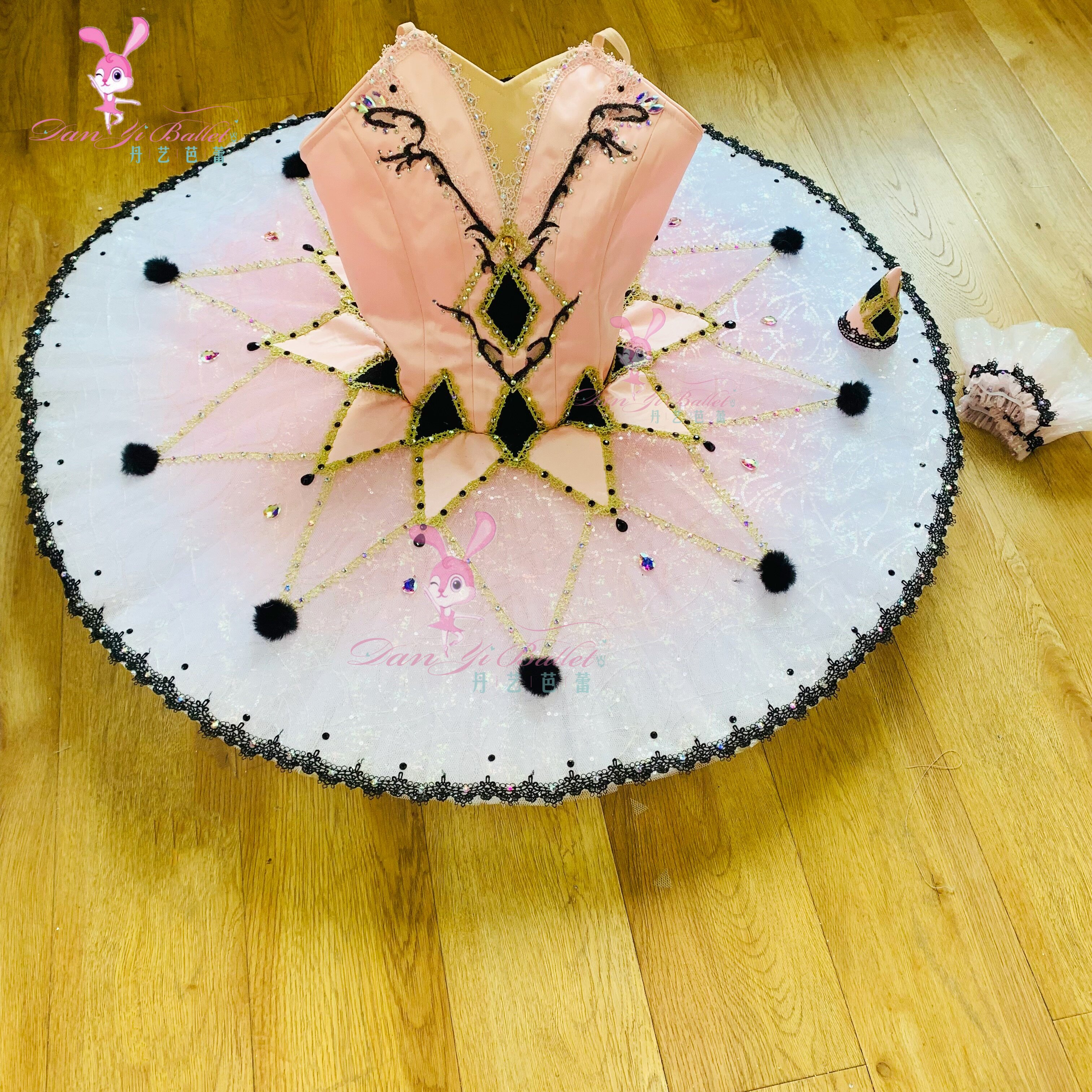 丹艺芭蕾舞服百万小丑盘裙tutu裙表演服比赛服演出服专业定制