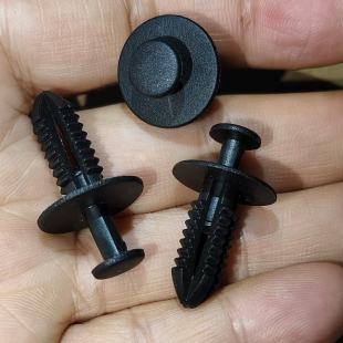 GLA叶子板内衬挡泥板轮供卡扣卡子 GLB 奔驰S级A级C级E级AMG GLC