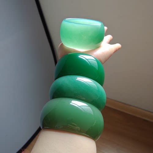 天然东陵玉大轮胎手镯宽胎镯子