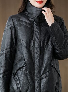 海宁真皮绵羊皮短款女羽绒服
