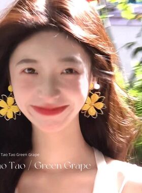 海边度假风夸张黄色太阳花朵耳环女2025新款独特绝美耳钉耳夹耳饰