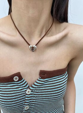 复古小众设计感银色爱心麂皮项链波西米亚文艺百搭闺蜜情侣款颈链