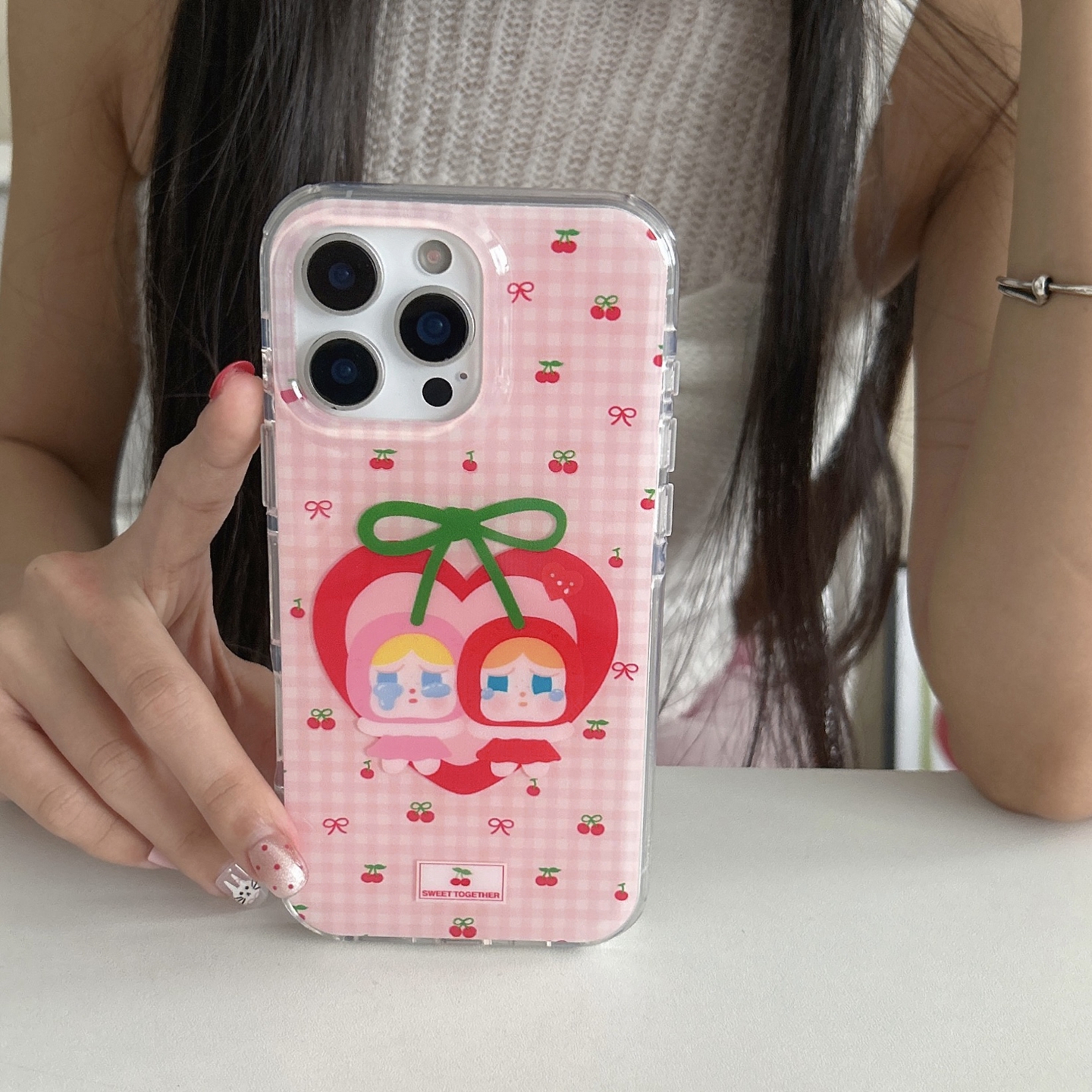 可爱卡通少女心樱桃哭娃女孩适用苹果16promax手机壳iphone15pro新款13小众14promax硅胶14超火15网红16p全包