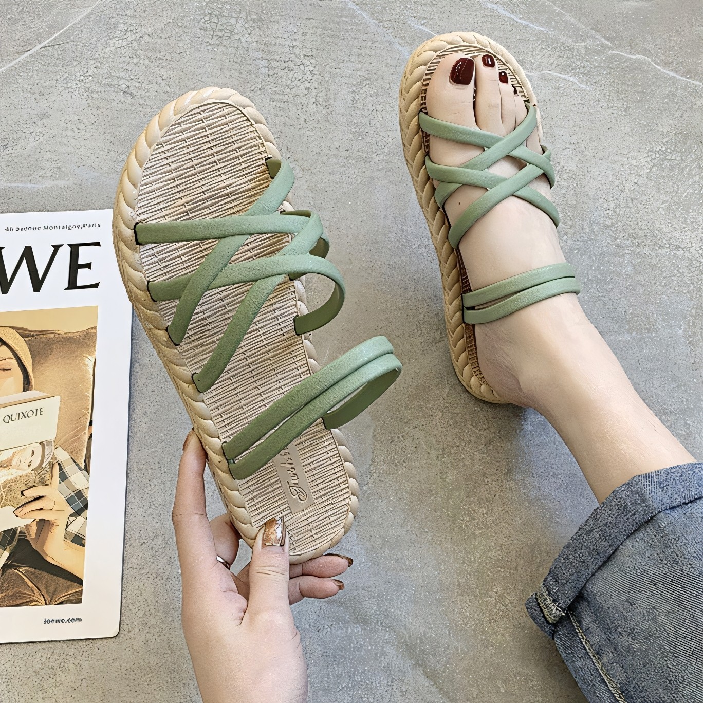 拖鞋女生外穿2025夏季新款韩版网红罗马仙女风平底学生一字凉拖鞋