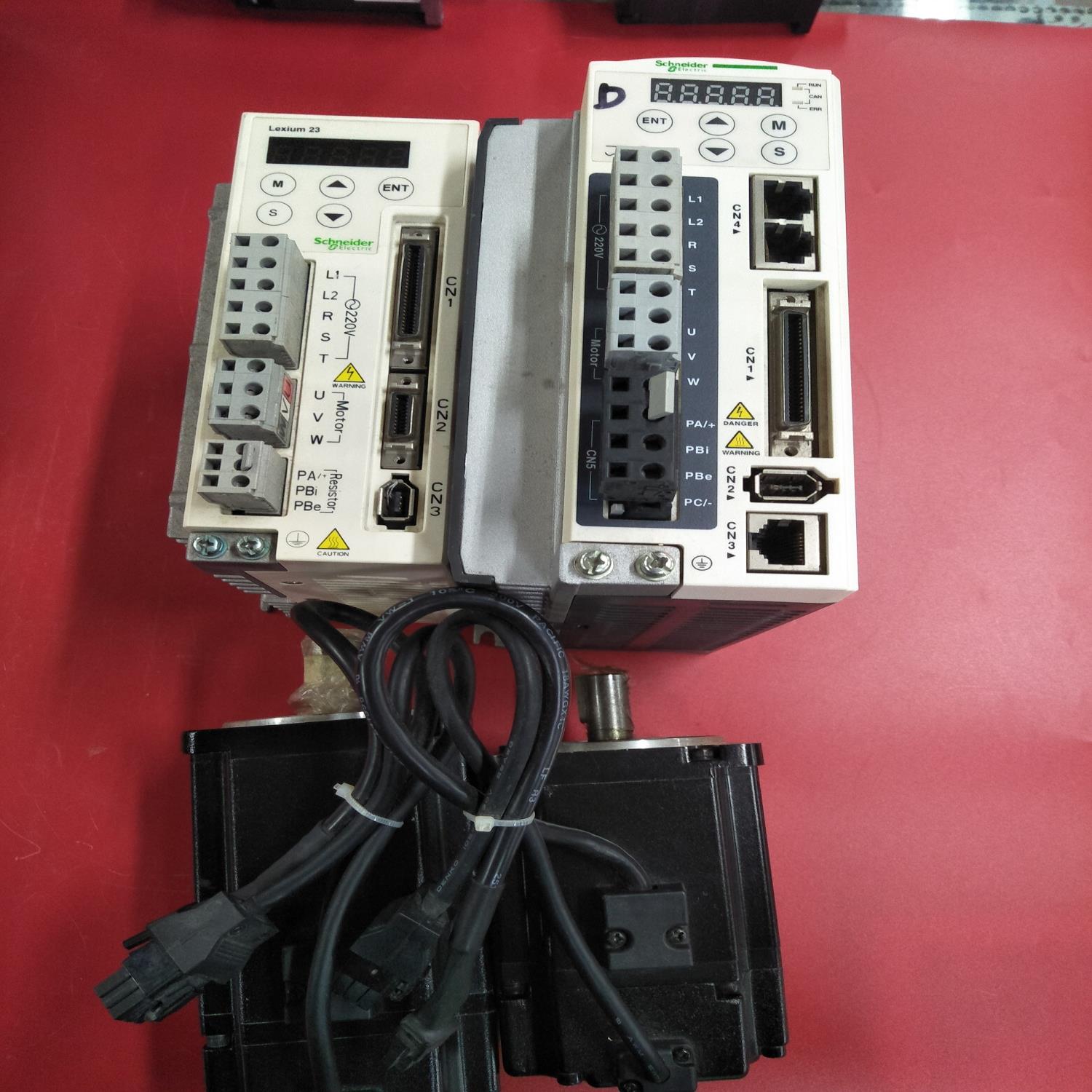 LXM23CU04M3XLXM23AU07M3XBCH0801O12A1CBCH0802O12A1C现货询价