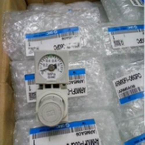 全新SMC 减压阀 ARM10F1-20GP 现货询价