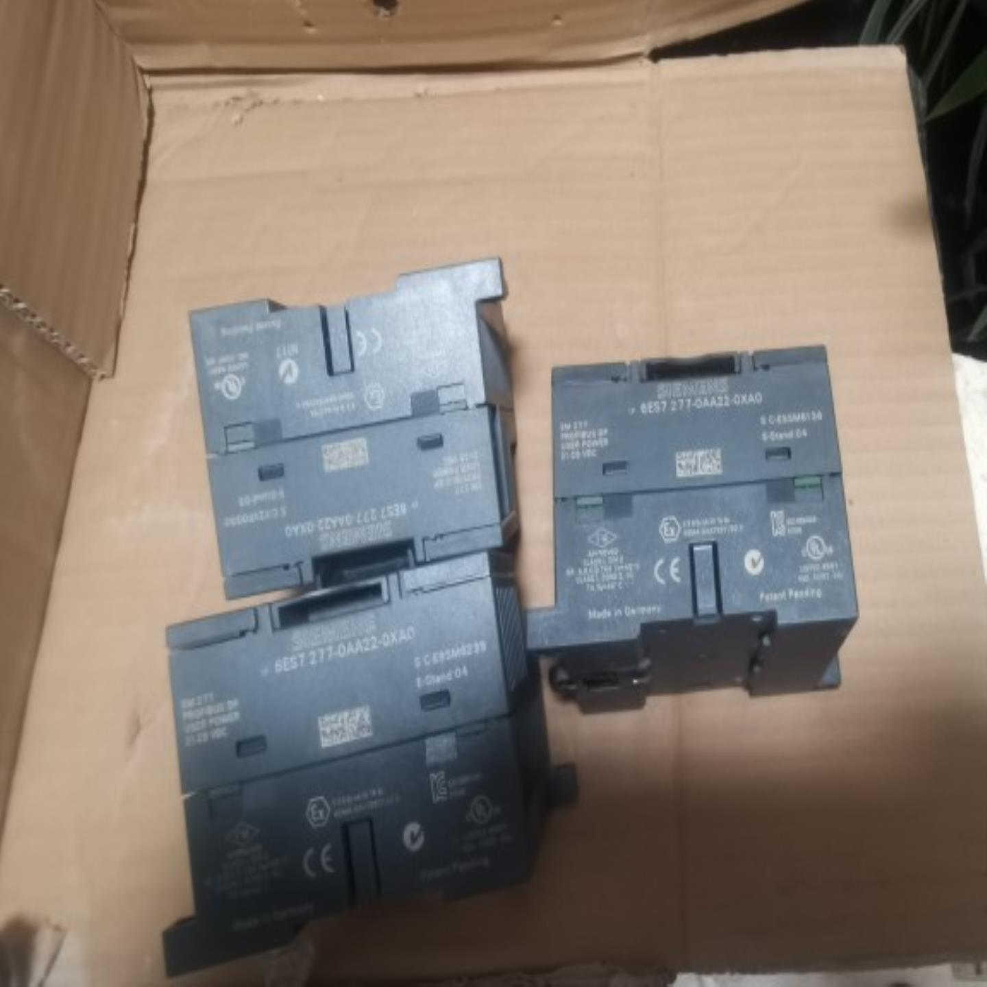 西门子6ES7277-0AA22-0XA0模块全新实物图没有包装现货询价