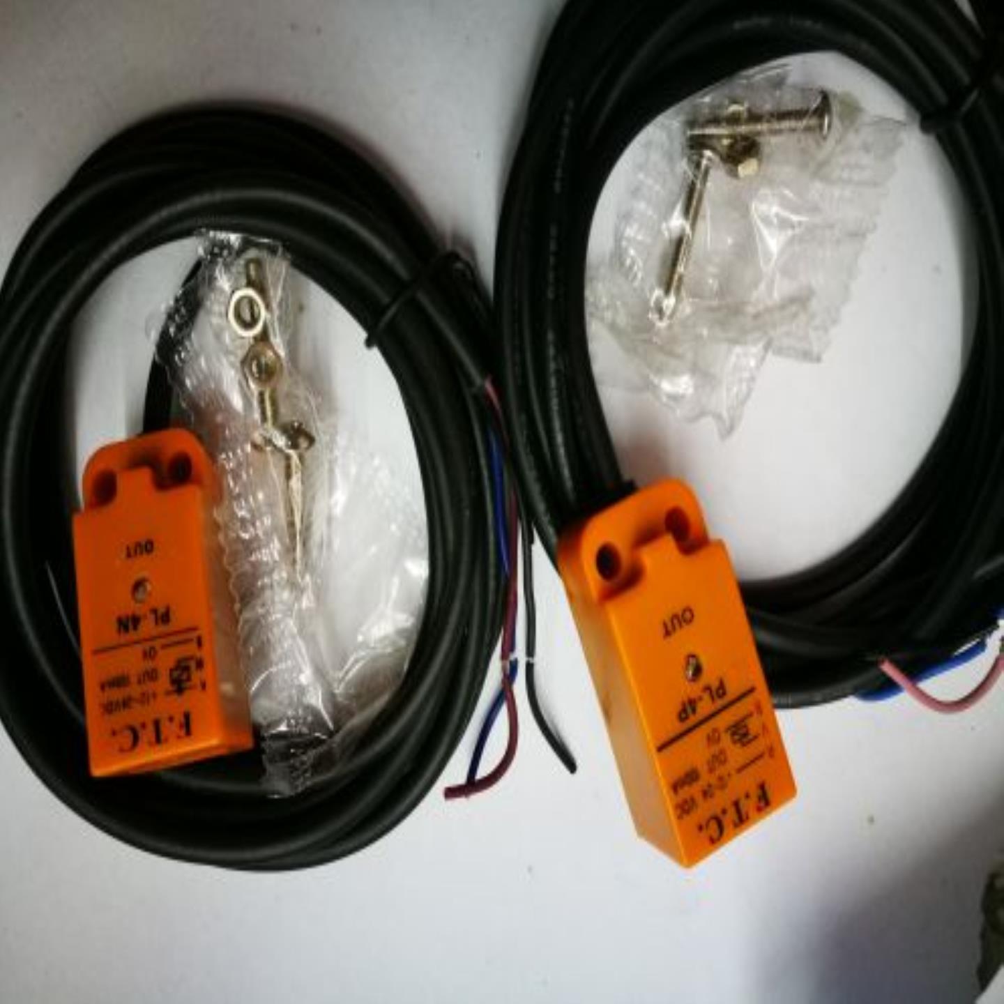 FTC 福托 FTC PL-4P PL-4N 三线式方型感应接近开关 原装正询价