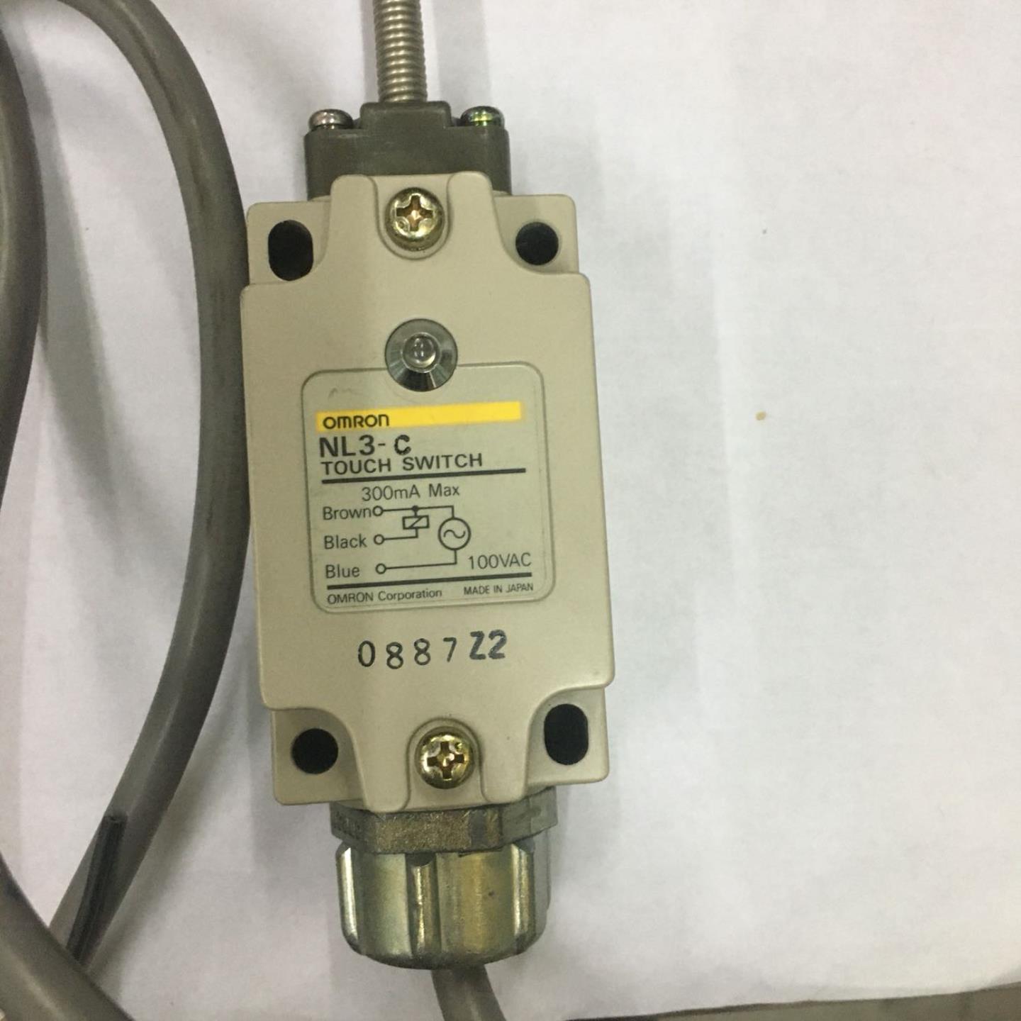 欧姆龙OMRON日本原装进口NL3-P AC100V NL3-C AC100V行程限位询价