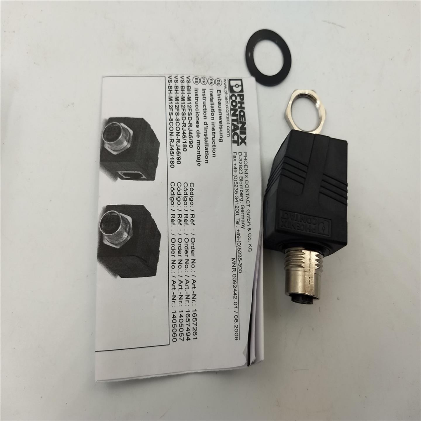 菲尼克斯控制柜穿板式连接器CUC-BH-M12A1PBK-AR4BE 141439 询价