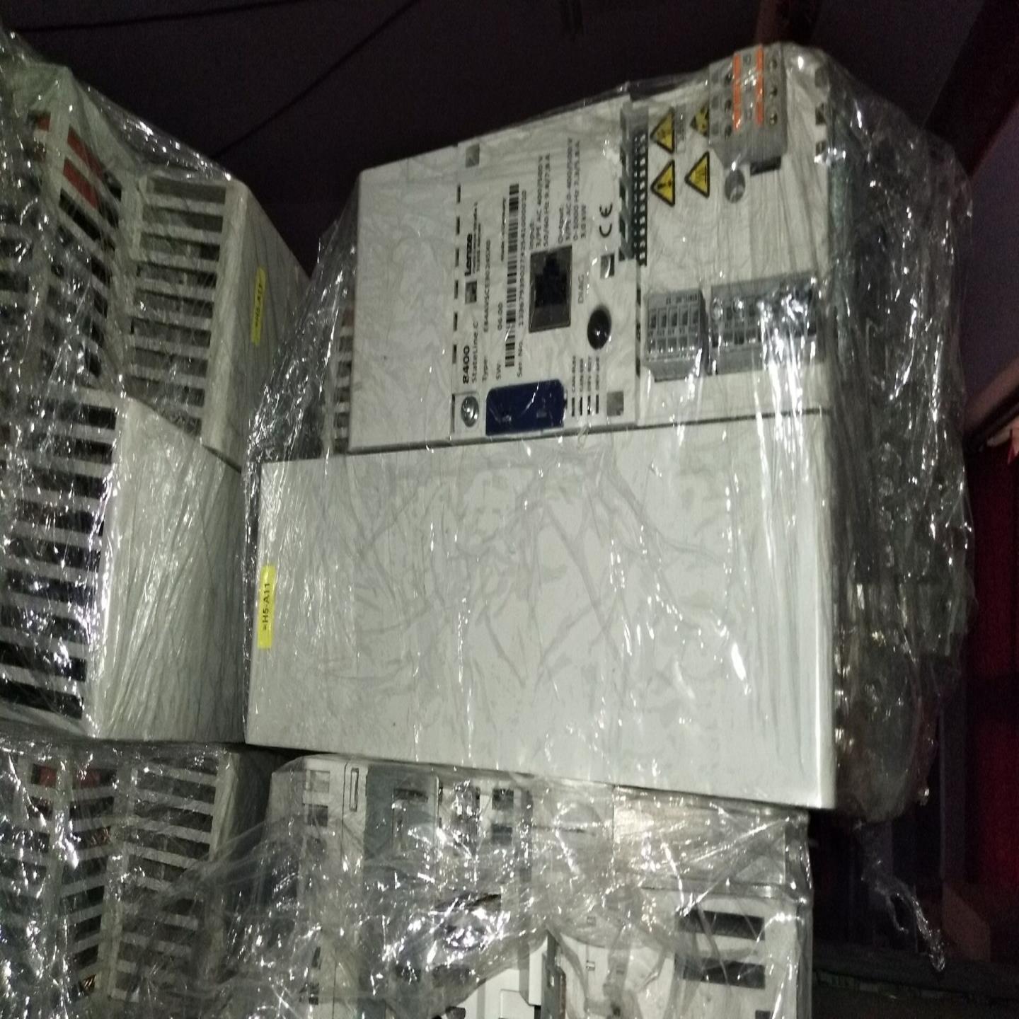 伦茨8400   E84AVSC53024SX0   议价 EVF8211-E询价