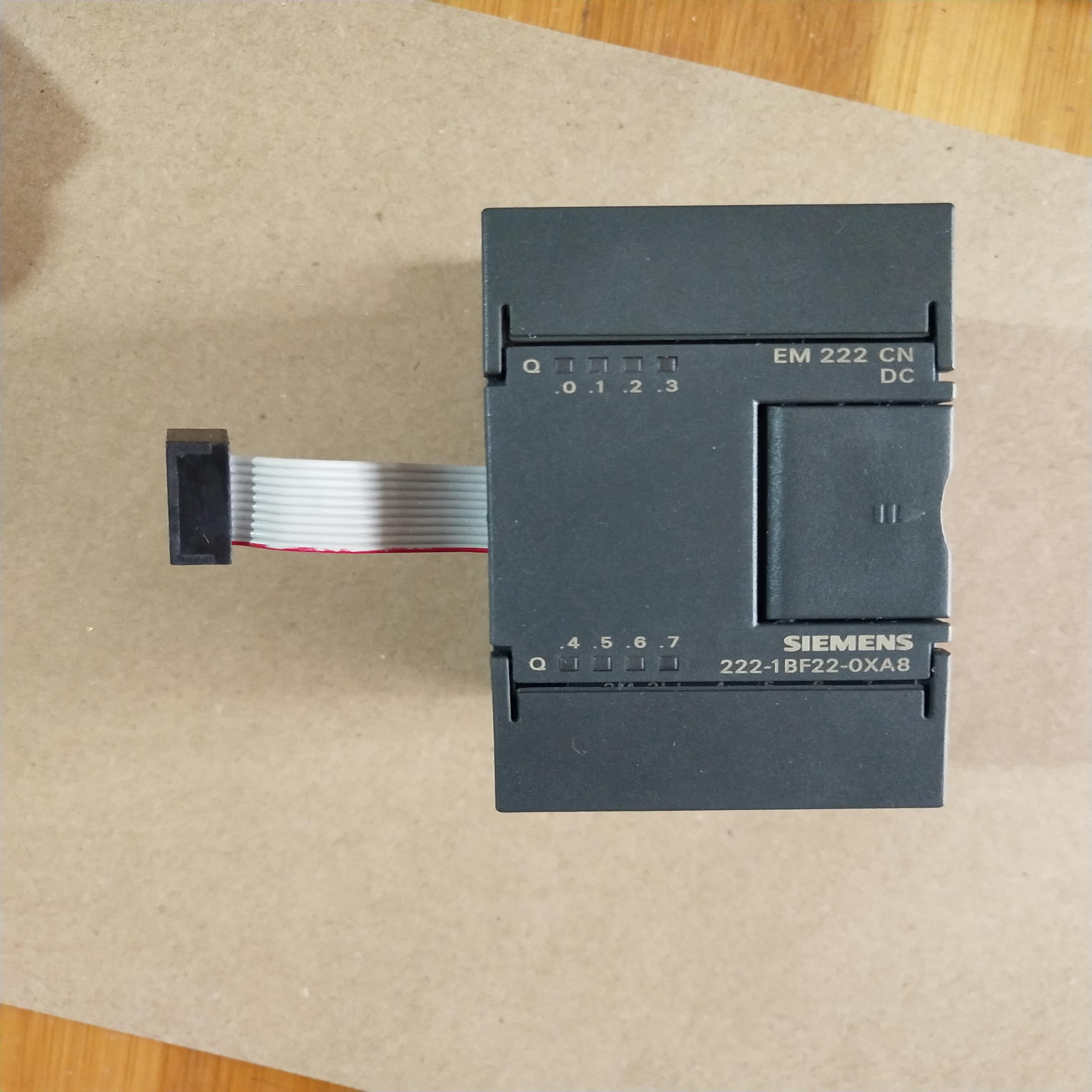 拆机西门子S7-200 EM222CN  EM222   222-1BF22-0XA8 8路输出询价