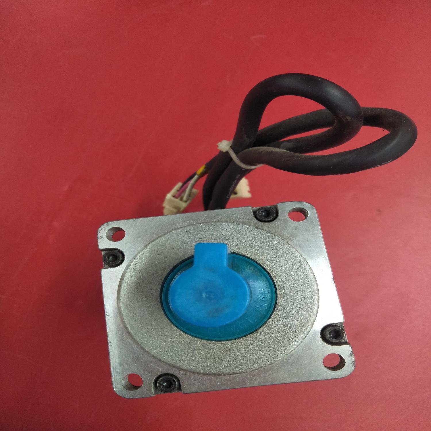 二手拆机伺服电机  MHMJ042P1S 功能包好实物图漂亮现货询价