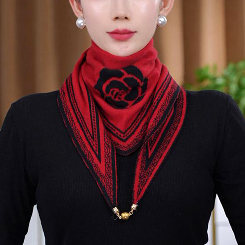秋冬双面女士三角围巾围脖护颈保暖针织山茶花磁吸扣丝巾2025新款