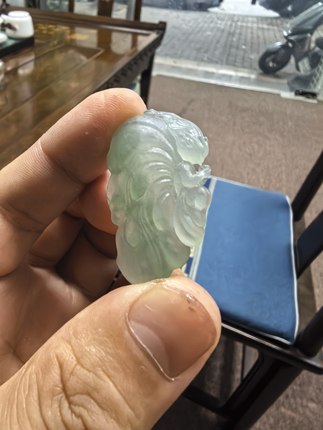 缅甸天然翡翠 A 货冰种飘花花仙子吊坠挂件，纯手工大师精工毛货