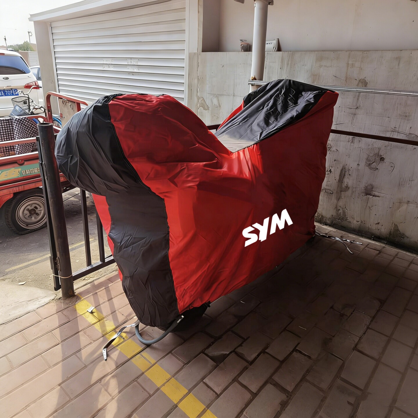 适用三阳巡弋400哈士奇Z300ADV150九妹TL508MAX400飞度5车衣罩套