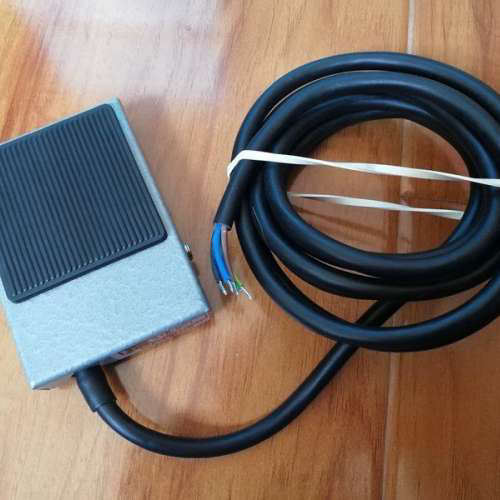 ·HERGA脚踏开关，：5010-688马来西亚制造，全议价