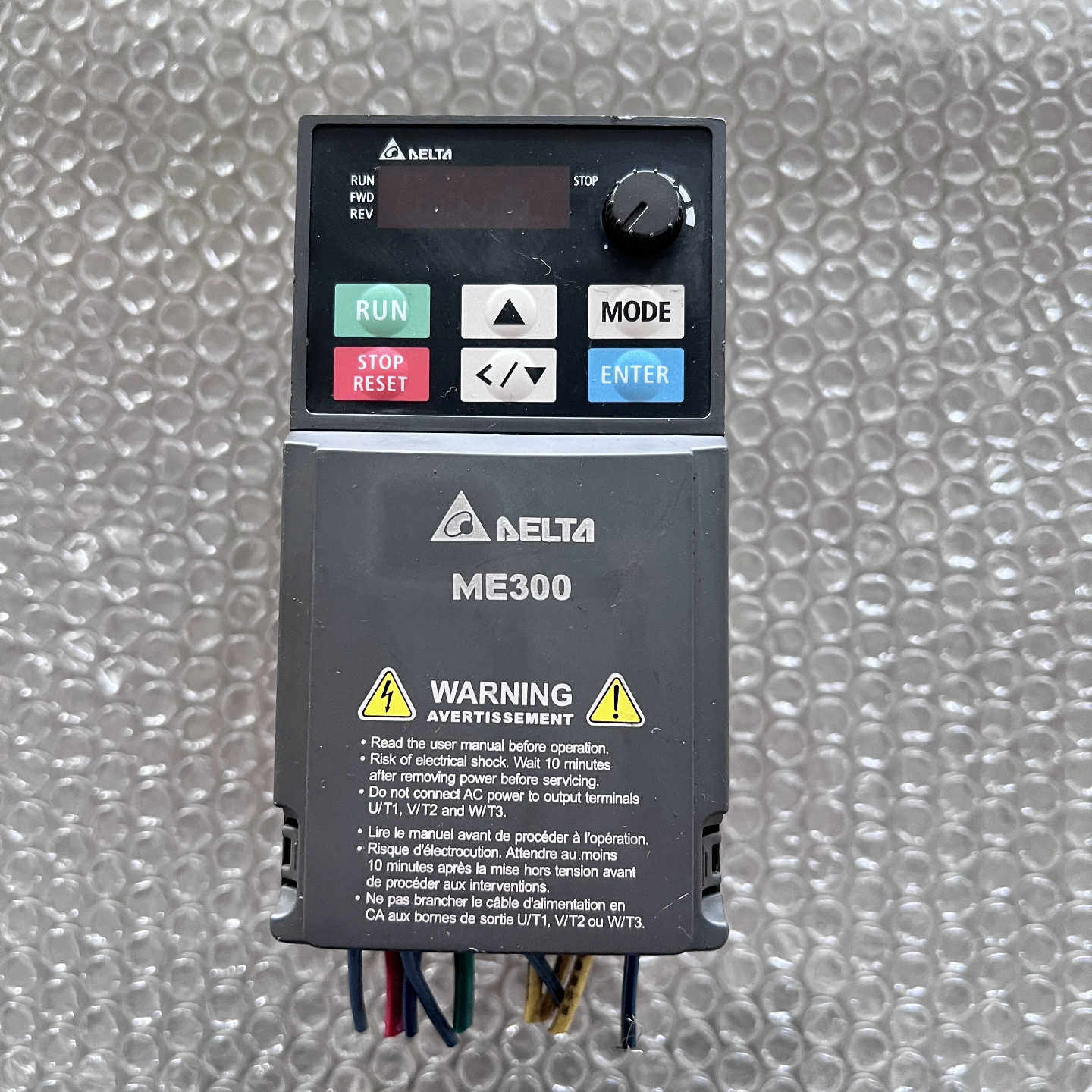 台达变频器ME300系列VFD2A8ME21ANNAA，0.议价