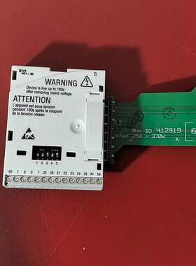 E82ZMFBC001   伦茨变频器IO模块  ，议价