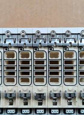 VQC2000接阀岛底座。7位，350。议价