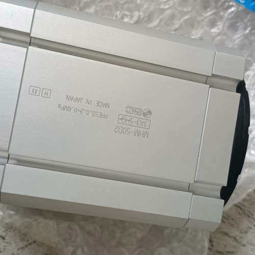 SMC磁力气缸MHM-50D2  ，有，新的议价