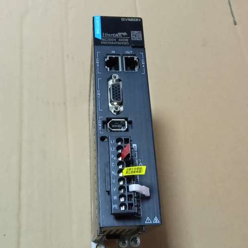(议价)SV660NS2R8I-FS 汇川 控制器400W，