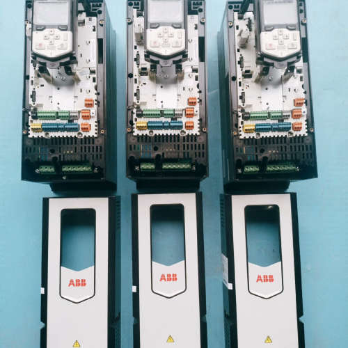 ACS880-01-032A-3议价
