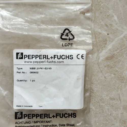 NBB1,5-F41-E2-V3电感式接近开关P+F倍加福议价