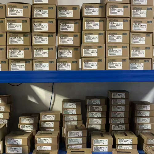 MITSUBISHI R04CPU 模块 议价