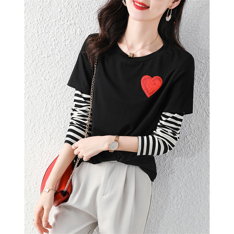 Mo Han Yimei long sleeved T-shirt womens fake two stripe stitching 2021 early autumn new casual love embroidery top