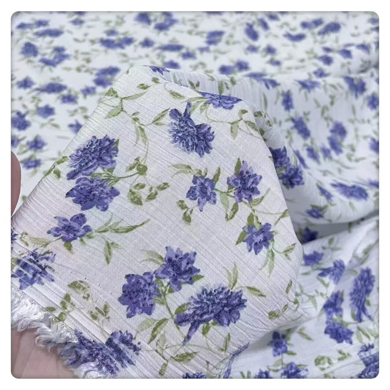 柔软垂顺微透 紫色小花压褶皱肌理天丝棉连衣裙旗袍衬衣裤子面料