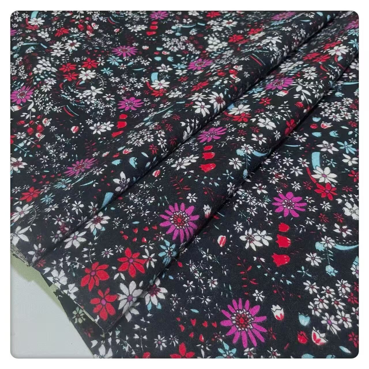 纯棉磨毛小碎花春秋季布料