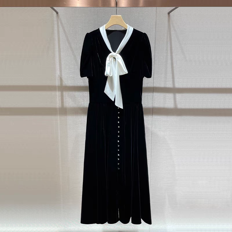 卓雅资系带蝴蝶结丝绒连衣裙女