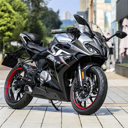 新款春风250SR跑车国四电喷450SR双缸水冷重机车公路赛仿赛摩托车