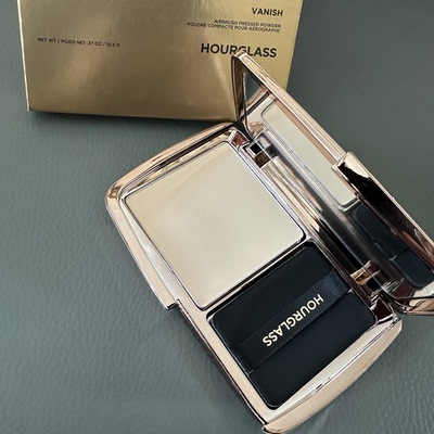 Hourglass春夏新品轻雾柔焦蜜粉饼持妆控油哑光TRANSLUCENT/LIGHT